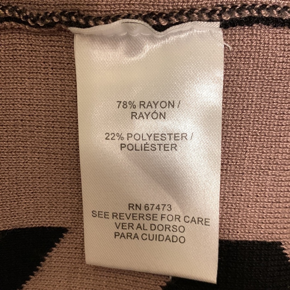 Incredibly Comfortable Flattering Sweater Dress S… - image 6